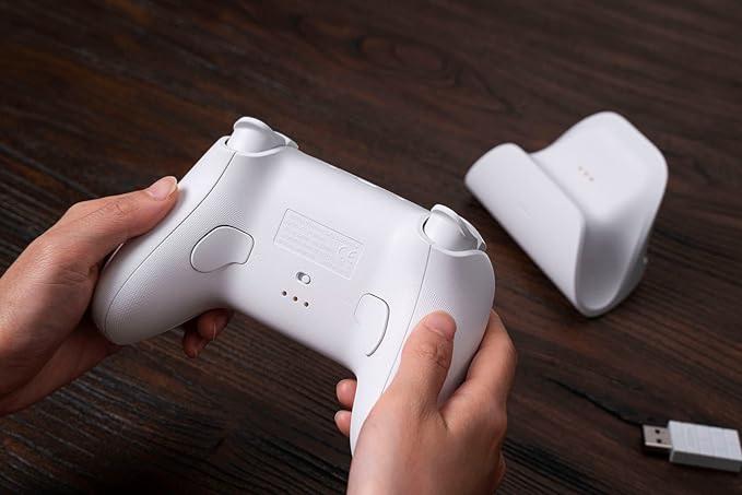 8BitDo Ultimate 2.4G Wireless HALL EFFECT - White Edition